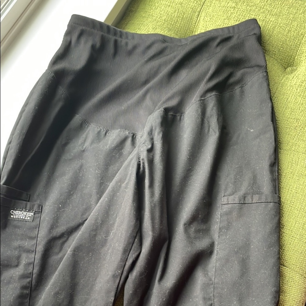 Maternity scrub pants